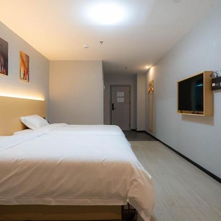 Li Hao Tai Hotel Guangzhou Bagian luar foto