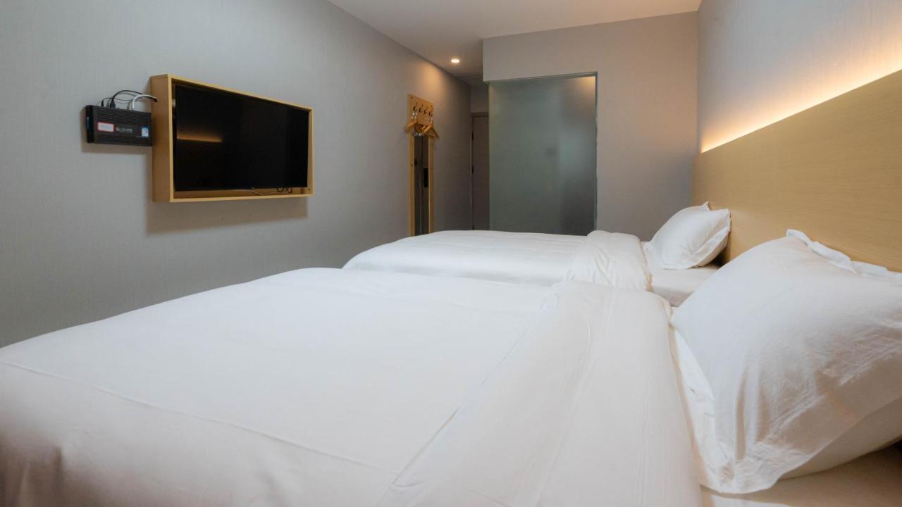 Li Hao Tai Hotel Guangzhou Bagian luar foto